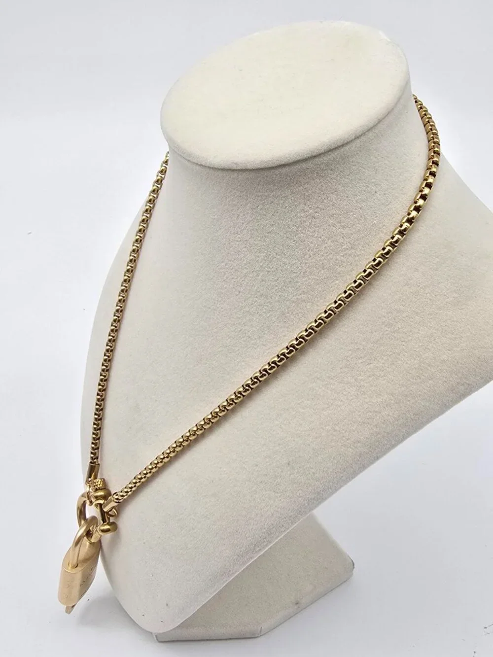 Horse Show Style Stainless Steel Chain with Authentic Louis Vuitton Padlock